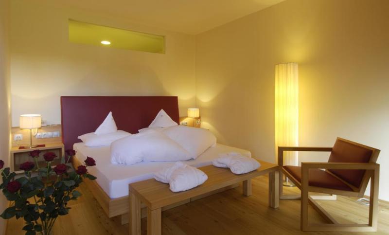 Green Luxury Hotel Pfoesl Nova Ponente Exterior foto